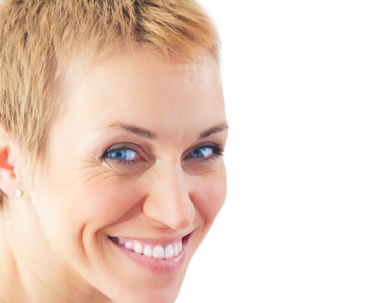 Huidverjonging, Huidverjonging, Acne, Roscea, Schoonheidssalon, Schoonheidsspecialist, Huidspecialist, Elim Instituut, Alblasserdam, Rotterdam. Dermapen, Microdermabraise, Elim Instituut Skincare, Image Skincare